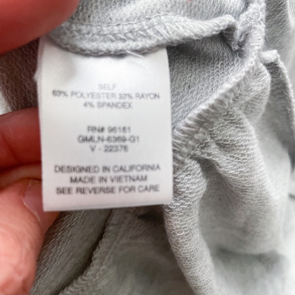 NWT-GYPSIES & MOONDUST Grey Peplum Light Hooded Sweatshirt - Picture 10 of 10